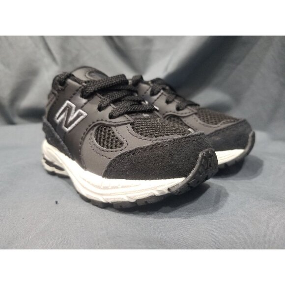 New Balance Toddlers 2002 IC2002BK Lace Up Black White Size 4 NEW NO BOX! - Picture 4 of 11